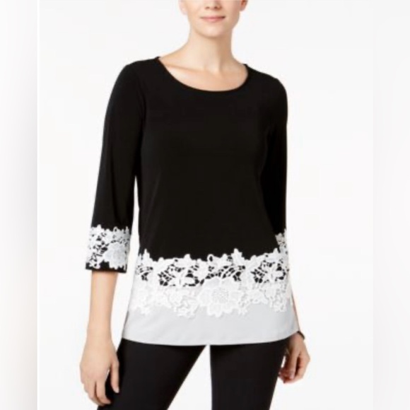 🖤🤍Charter Club Petite Colorblocked Casual Lace-Trim Top Women’s Size Small🖤🤍 - Picture 1 of 8
